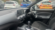 Nissan Juke 1.0 DiG-T 114 N-Connecta 5dr Petrol Hatchback